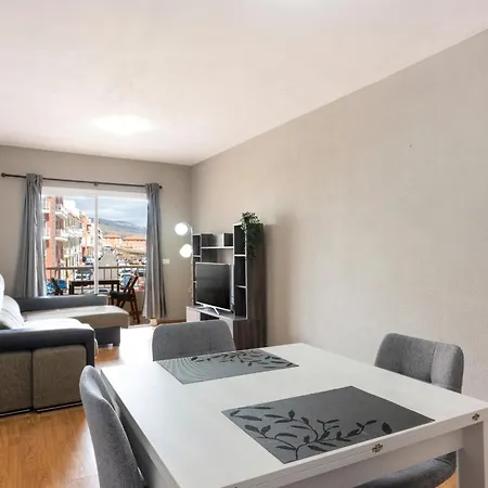 Apartment Amplio Piso En Con Piscina