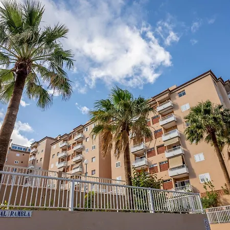 Διαμέρισμα Amplio Piso En Con Piscina Κανδελάρια