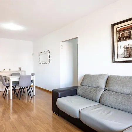 Amplio Piso En Con Piscina Διαμέρισμα
