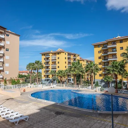 Amplio Piso En Con Piscina Κανδελάρια